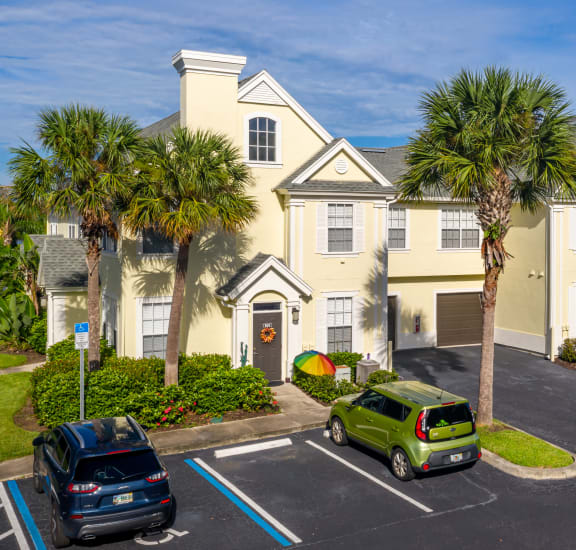 Apartments in Fort Myers Bay Harbor Apartments